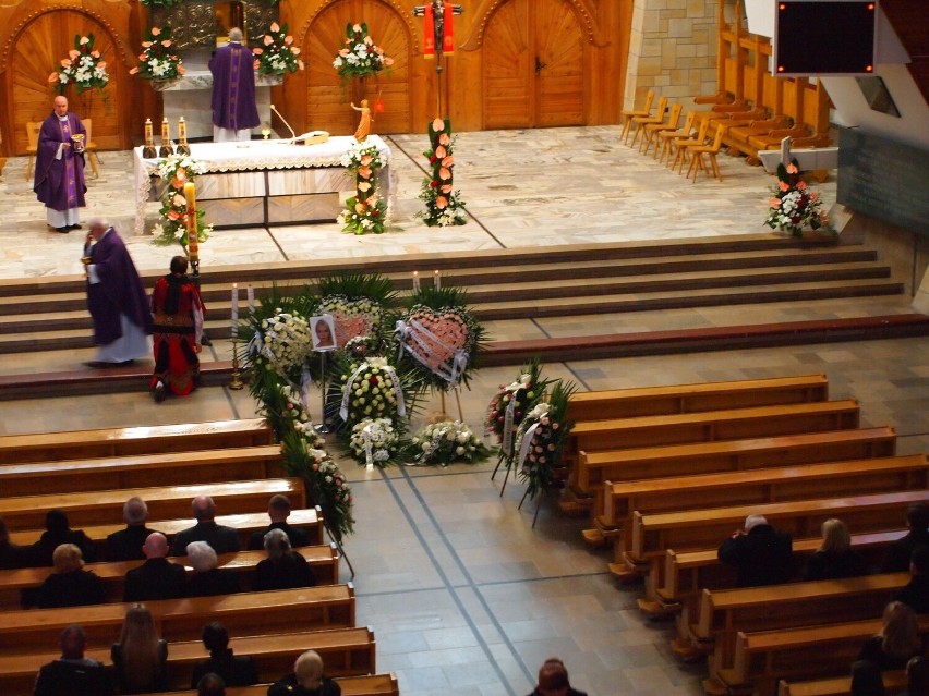 Pogrzeb 22-latki z Zakopanego, która zginęła w czasie...