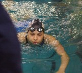 Pływaczka Unii Oświęcim Joanna Szczepanik niepotrzebnie przed wyścigiem obcięła paznokcie