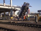 50-tonowy dźwig przewrócił się na budowie dworca Poznań Główny (zdjęcia)