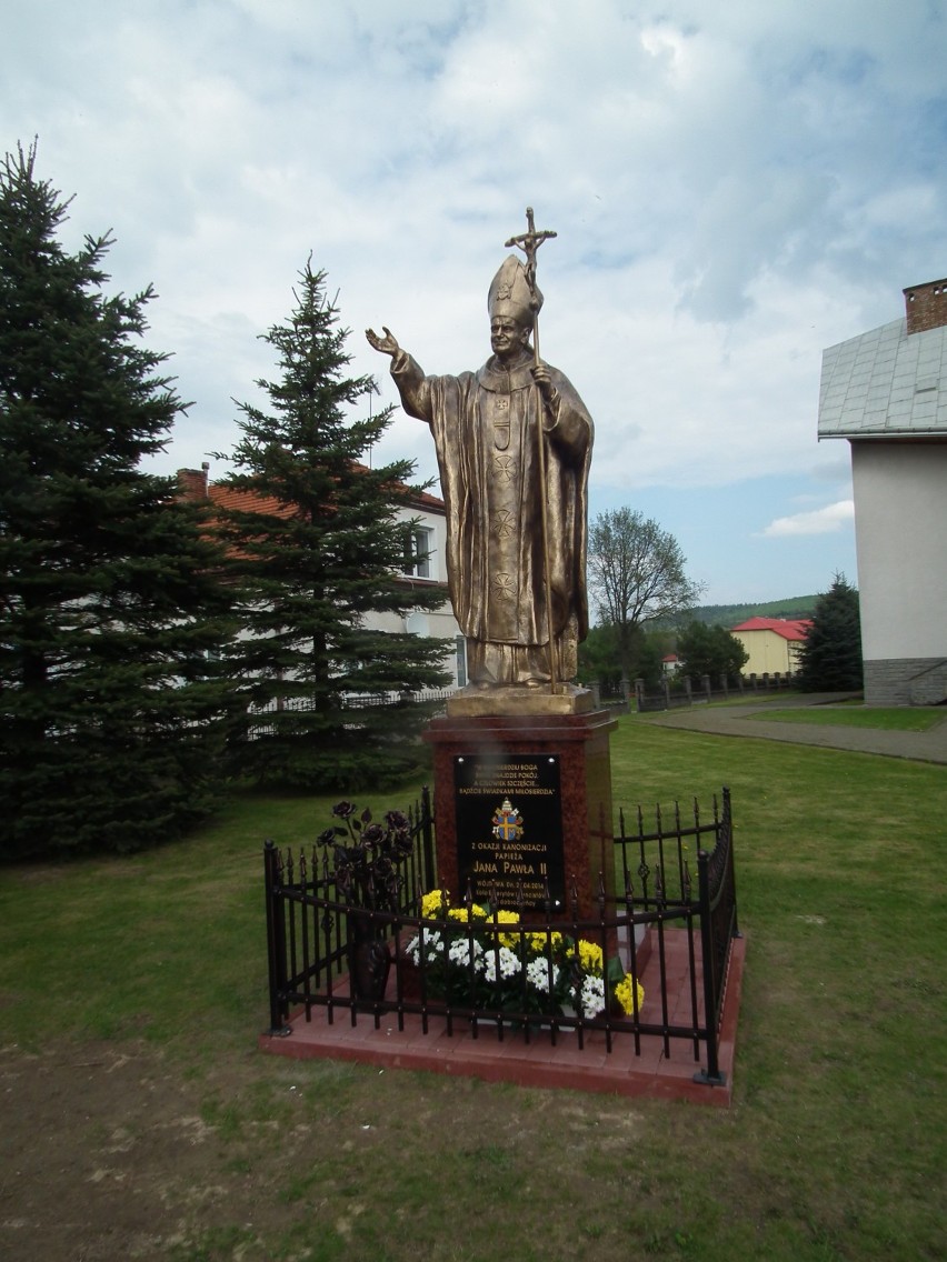 XV uroczystość Powierzenia Ziemi Gorlickiej Miłosierdziu...