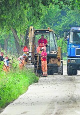 Fundusze europejskie: W gminie Lwówek mają już nowe, asfaltowe drogi