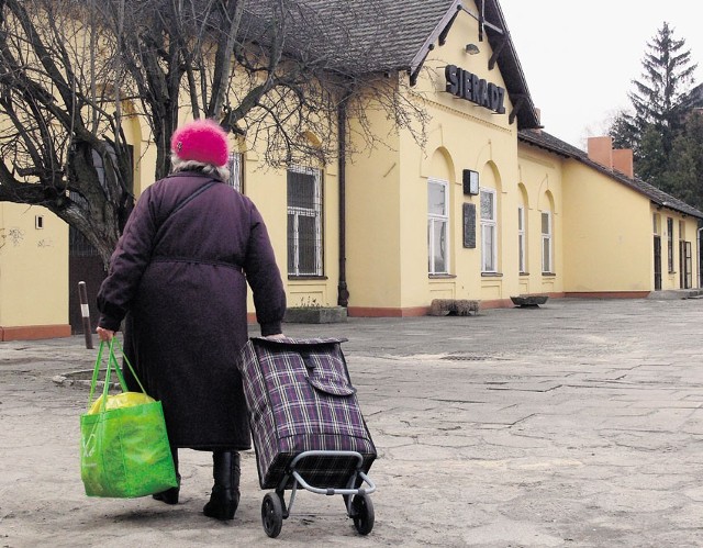 Na podróżnych PKP w Sieradzu ma czekać już niebawem nowoczesny dworzec