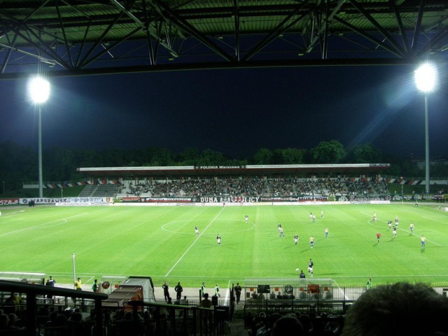 Stadion Polonii Warszawa http://pl.wikipedia.org/w/index.php?title=Plik:Kamiennapolonia.jpg&filetimestamp=20080604150140, Licencja- Creative Commons 3.0