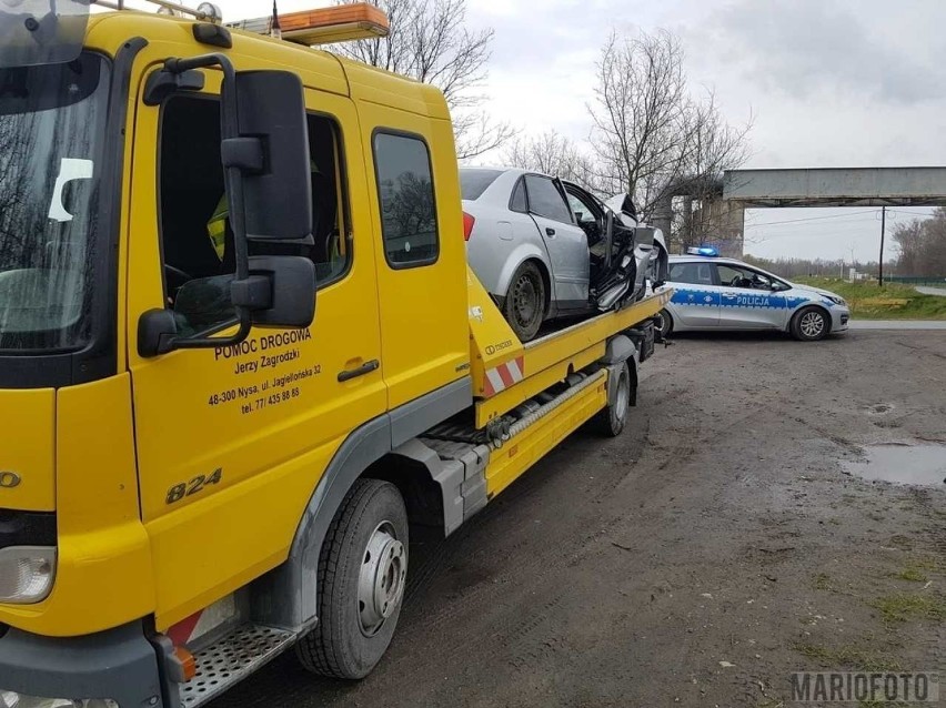 Tragedia w Białej nyskiej. nie żyje pasażerka audi.