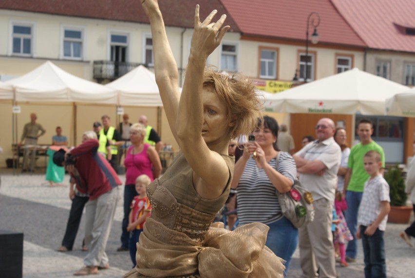 Pchli targ na Rynku(ZDJĘCIA)