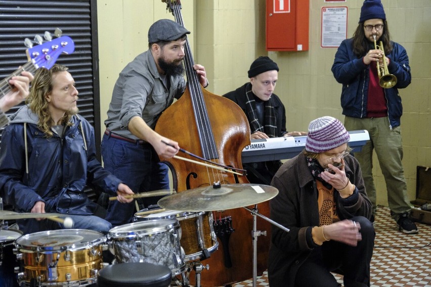 Toruńska Orkiestra Improwizowana zagrała   wyjątkowy koncert...