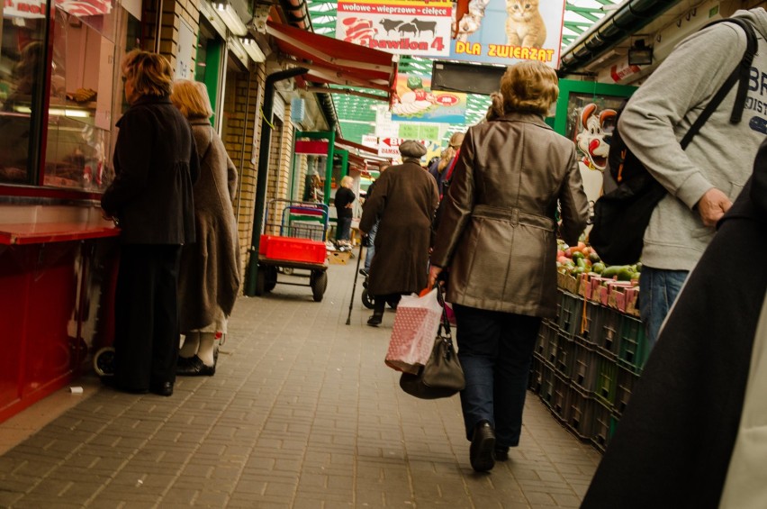 Bazary to w czasach dyskontów i supermarketów prawdziwy...