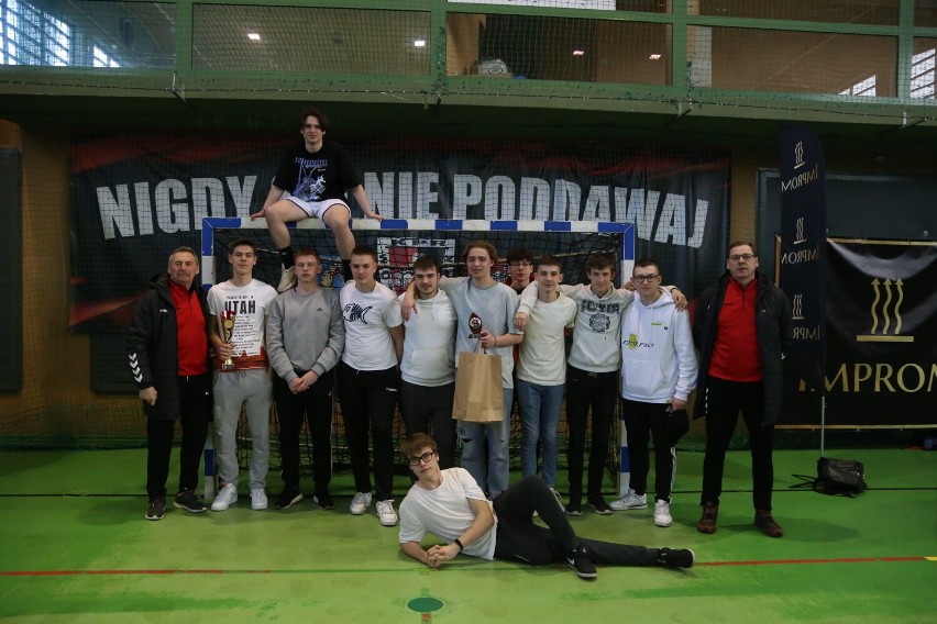 Juniorzy Wolsztyniaka zajęli drugie miejsce w turnieju Improm Cup 2022.