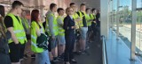 Ale odlot! Młodzież z ZS nr 2 w Jastrzębiu odwiedziła lotnisko w Krakowie. Pojechali tam uczniowie Korfantego z klas obsługi terminali