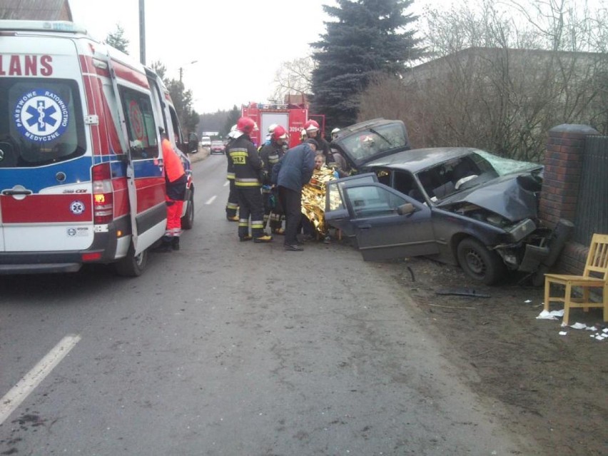 We wtorek w Sasinowie miał miejsce groźny wypadek. BMW...