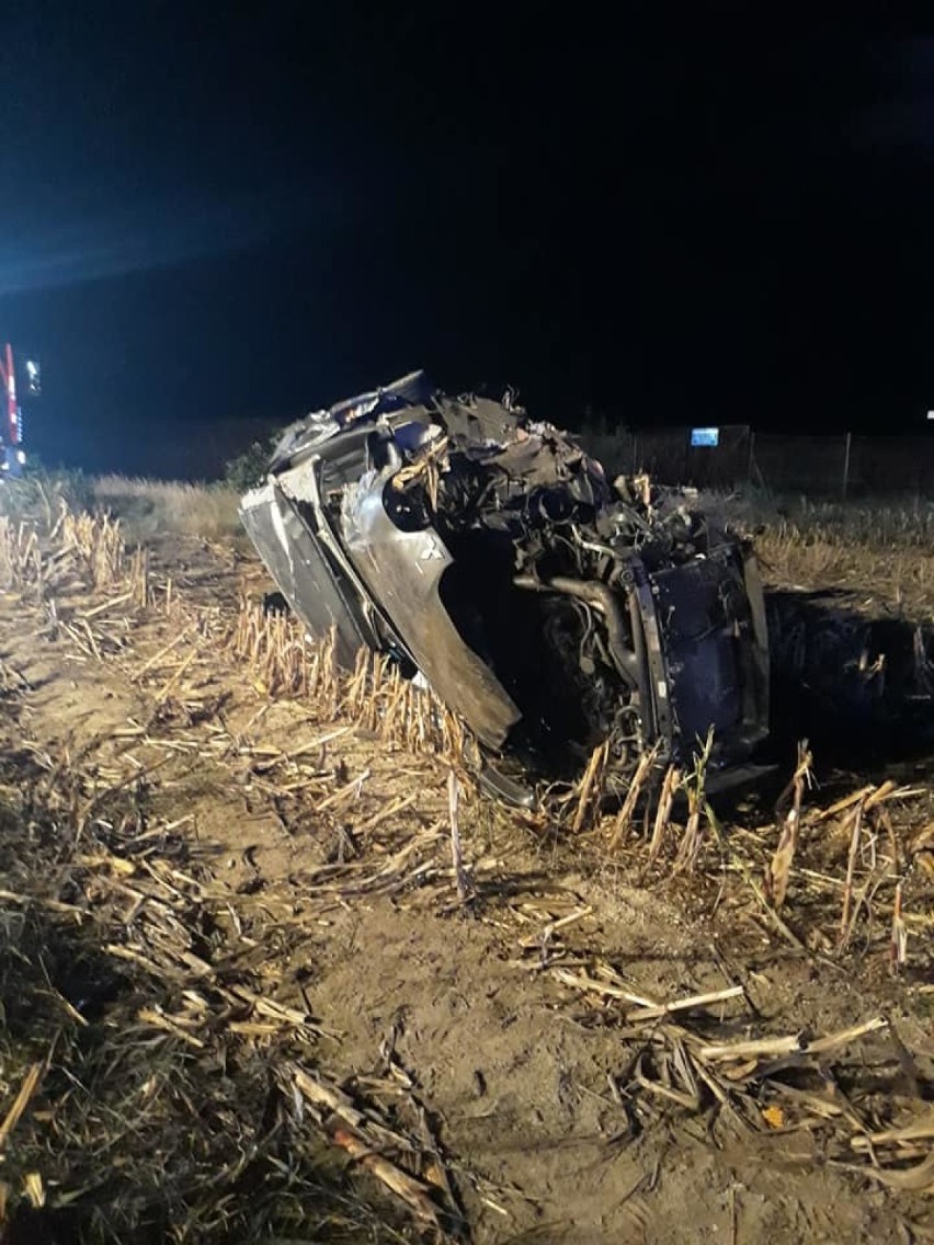 Z weekendu: śmiertelny wypadek na DK 15. Zginął 19-letni kierowca 
