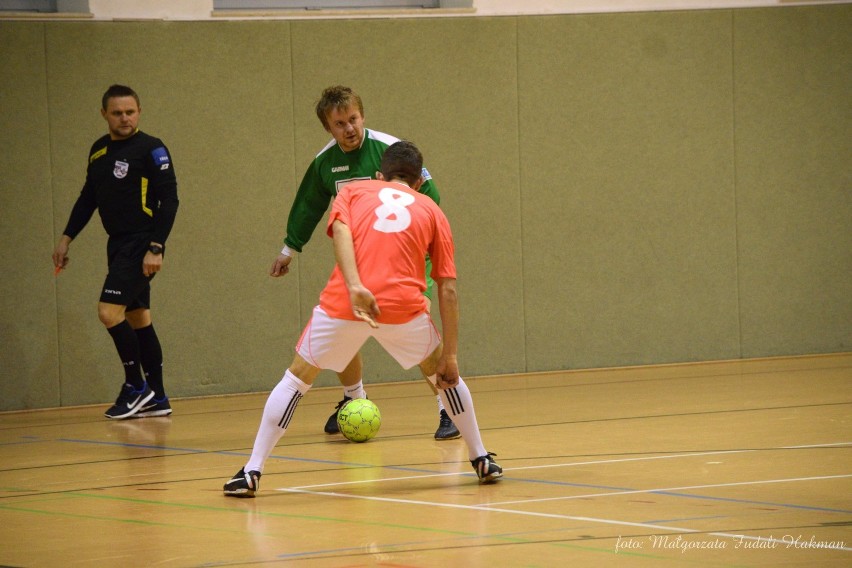 Mecz na szczycie w Żarskiej Lidze Futsalu [ZDJĘCIA]