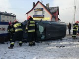 Wypadek w Rydułtowach: Octavia na boku! Audi z roztrzaskanym przodem [ZDJĘCIA]