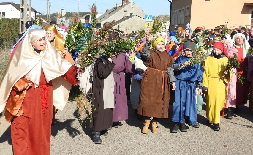 Misterium Męki Pańskiej - widowisko plenerowe w Kurzętniku - wspominamy jak było w 2019 roku