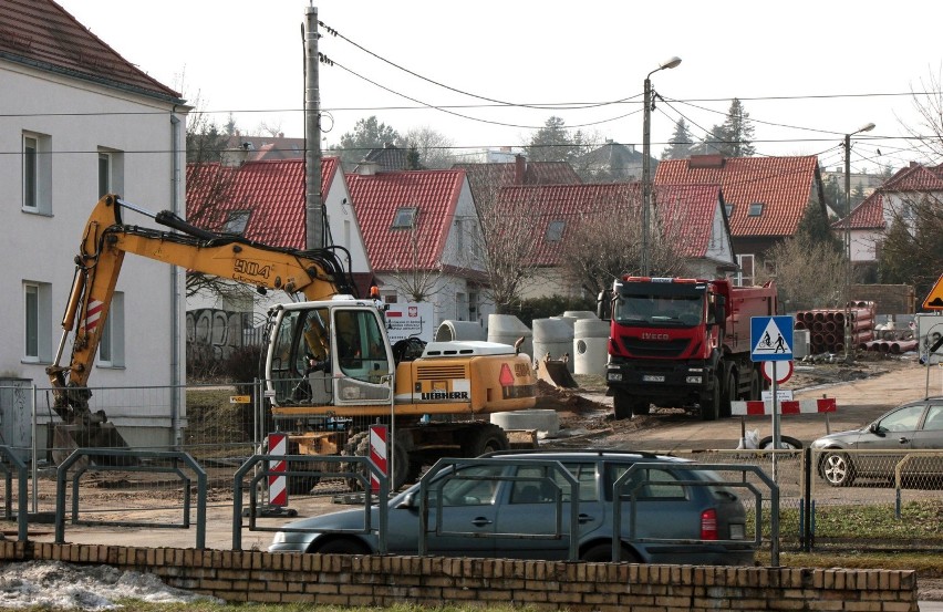 Grudziądz. Remont ulicy Jackowskiego powinien być już ukończony. A końca robót jeszcze nie widać [zdjęcia]