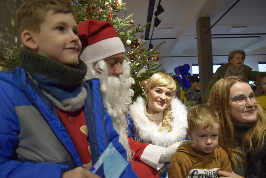 Nie tylko dzieci bawiły się świetnie podczas świątecznej miejskiej imprezy w Skierniewicach