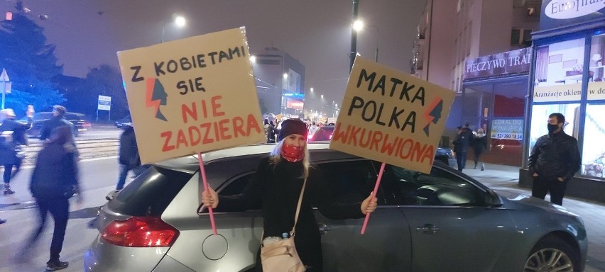 Tak wyglądały protesty w obronie praw kobiet w Sosnowcu....