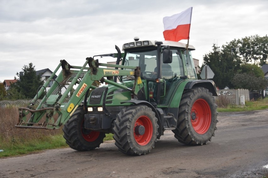 Powiat wągrowiecki. Rolnicy strajkowali w Wągrowcu. Sprzeciwiają się "Piątce dla zwierząt" 