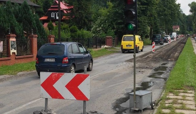 Remont drogi w Wiśle odbywa się w najgorszym momoncie