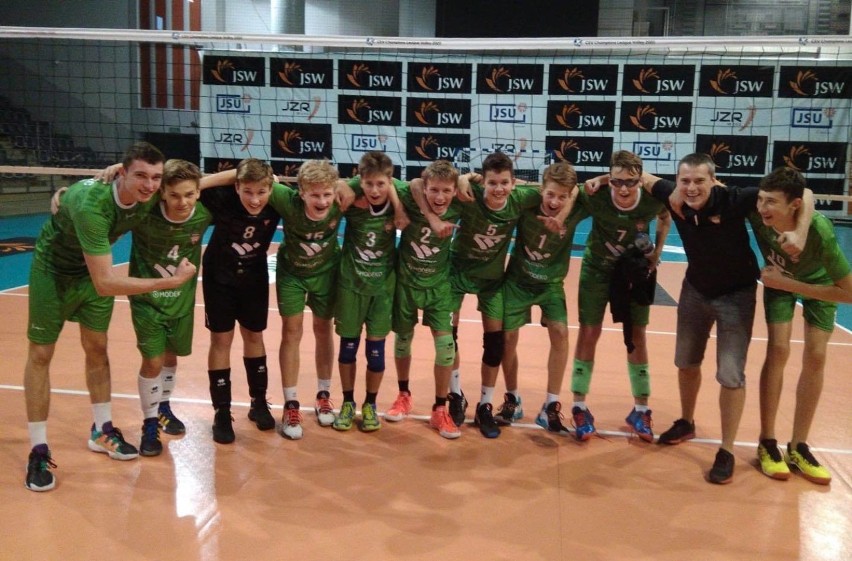 Młodzi siatkarze Chełmca Wałbrzych zagrają w półfinale Mistrzostw Polski