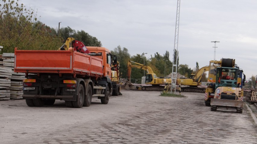 Trwa przebudowa ulicy Górniczej w Łęczycy. Remont wyniesie ponad 3 mln zł [ZDJĘCIA]