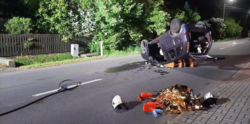 Wypadek w Karwińcu. Na miejscu interweniowali m.in. strażacy z OSP Bierutów