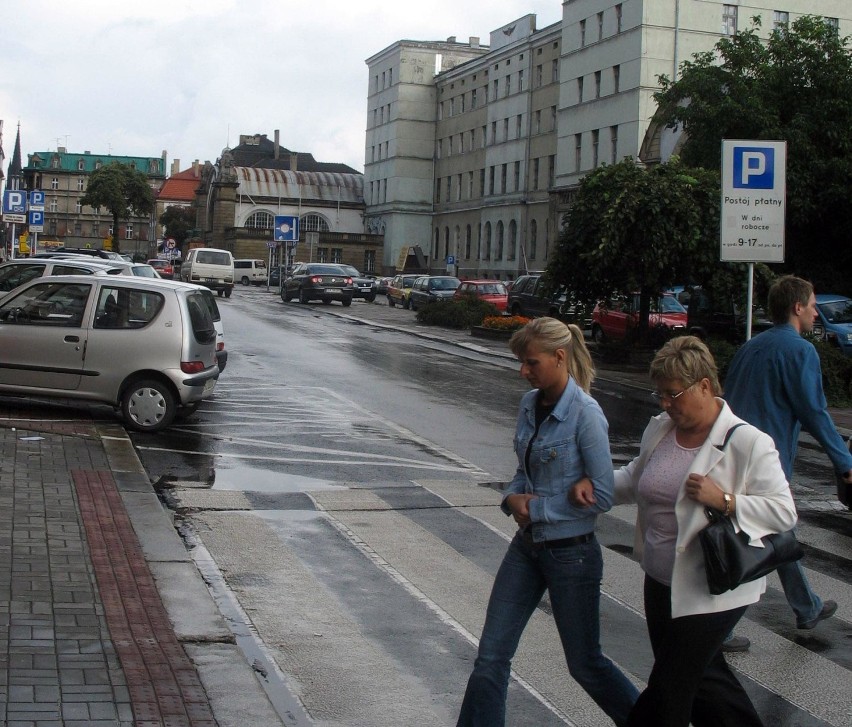 Ulica Dworcowa w Katowicach w 2006