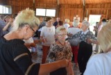 Pleszewscy seniorzy tanecznym krokiem powitali lato