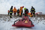 Skrzyszów. Ćwiczenia strażackie na zalewie potoku Korzeń