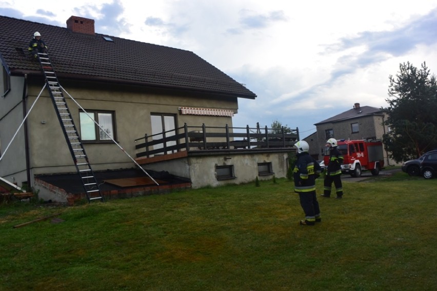 Gaszowice: Strażacy z jednostek OSP pomagali w pocie czoła. Zobaczcie ich zdjęcia z akcji! GALERIA