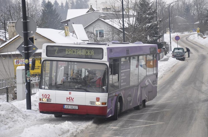 W noc sylwestrową miejski przewoźnik uruchomi dodatkowe...