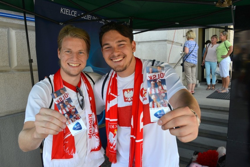 Polska - Anglia na Euro 2017.  Kibice z całej Polski Opanowali Kielce!