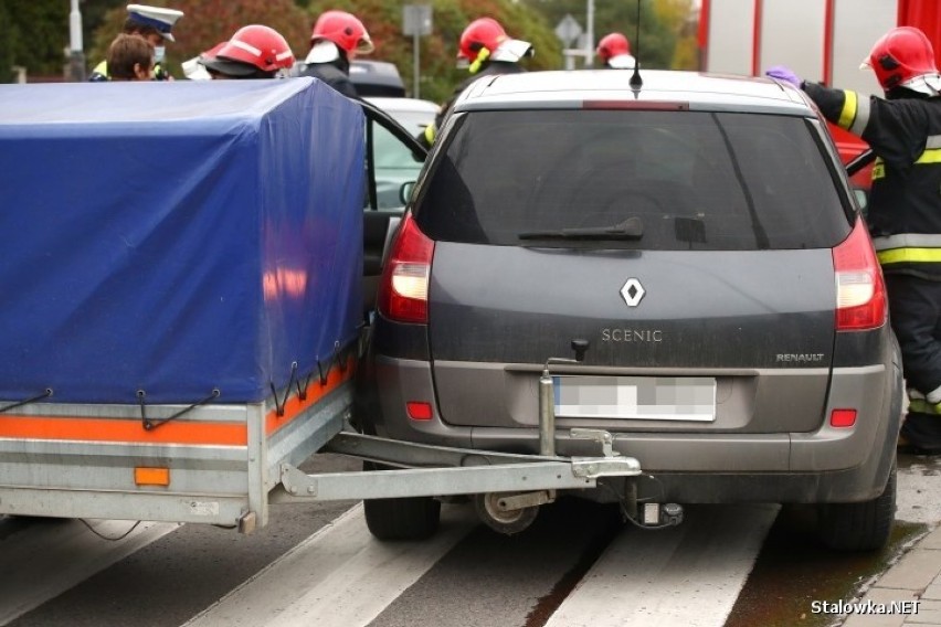 Wypadek na "góre rozwadowskiej" w Stalowej Woli. Trzy osoby zostały ranne (ZDJĘCIA)