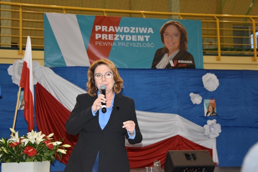 Człuchów. Spotkanie kandydatki na prezydenta Małgorzaty Kidawa-Błońskiej z lokalną społecznością