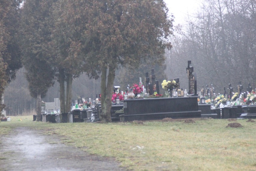 Zmiany w studium kierunków zagospodarowania Radomska. Jest cmentarz na Piaskowej. Jutro dyskusja publiczna