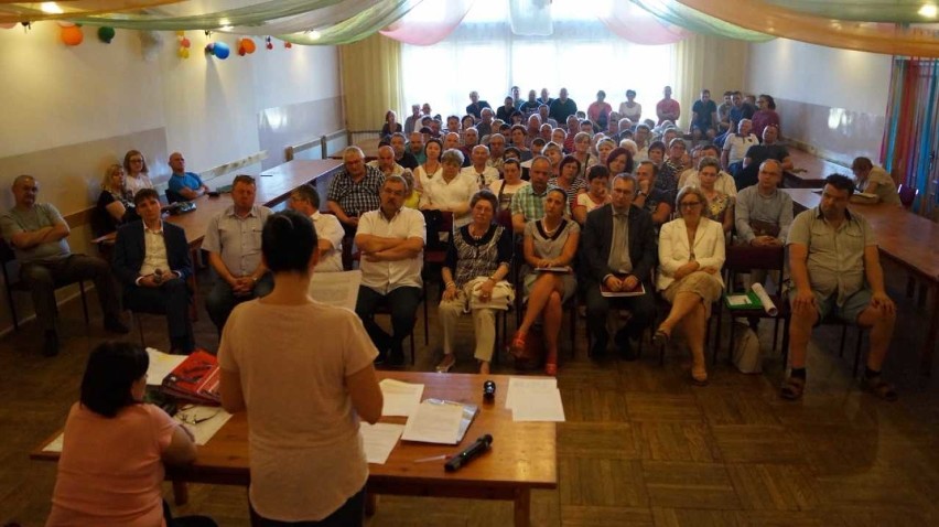 Kurnik w Jastrzębiu: mieszkańcy nie chcą fermy drobiu