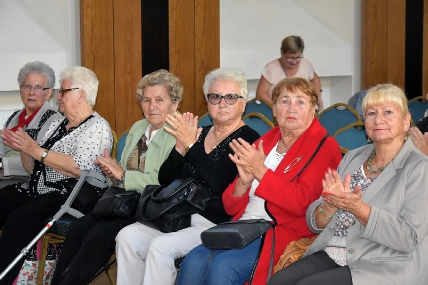 Jesienny Przegląd Twórczości Artystycznej Seniorów [ZDJĘCIA]