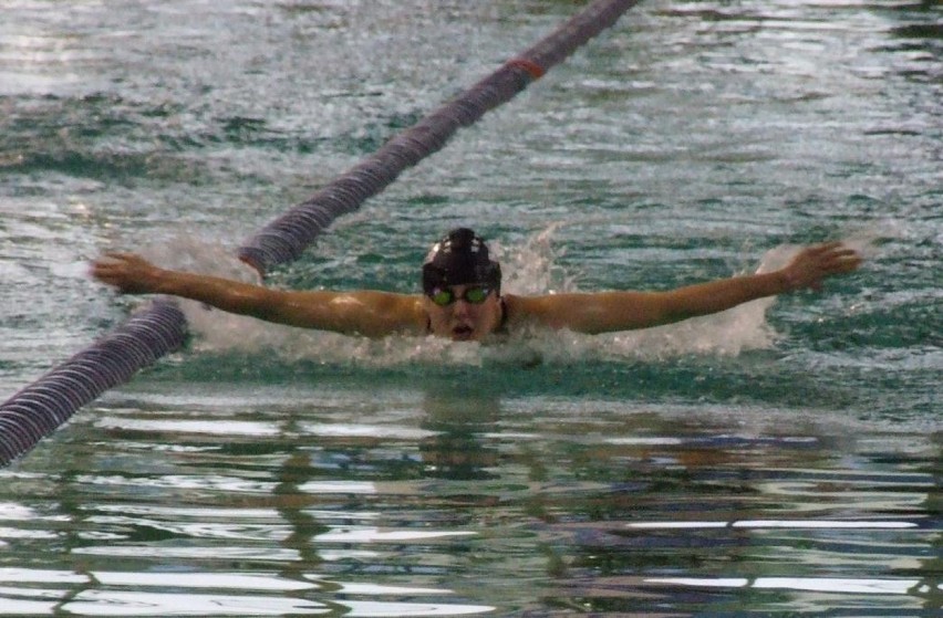 Pozytywnie nakręceni, czyli Oświęcim znów wygrał pływacką ligę SMS, wyprzedzając Kraków