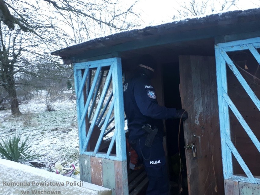 Wschowa. Policjanci kontrolują miejsca, w których mogą pomieszkiwać bezdomni [ZDJĘCIA]