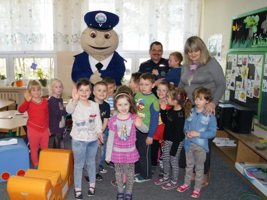 Szkoła Podstawowa w Chełmnie: Spotkanie z sierżantem Pyrkiem