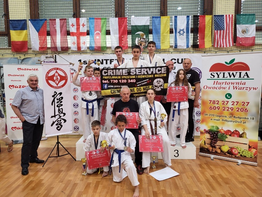 Turniej International Cup Full-Contakt Karate, legniczanie wrócili z medalami