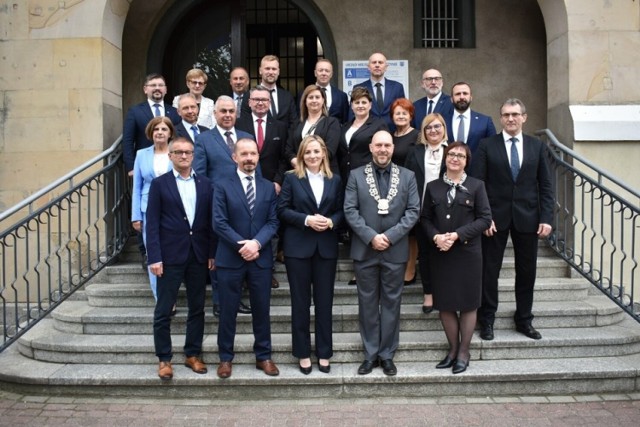 Na I sesji Rady Miejskiej w Krotoszynie radni wybierali przewodniczącego i wiceprzewodniczących.