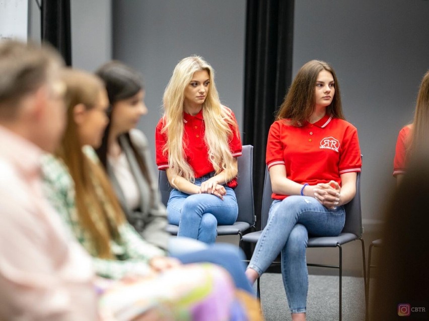 Finalistki Miss Ziemi Łomżyńskiej realizują projekt "#wspierajnieoceniaj" [zdjęcia]