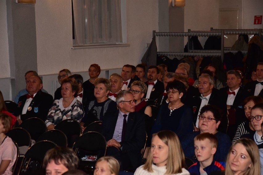 Mikołajkowy koncert charytatywny "Betlejemskie światło pokoju" 2019 w Żninie [zdjęcia, wideo]