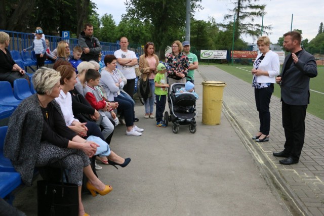 Władze Międzyrzecza i klubu piłkarskiego Orzeł zachęcają rodziców, żeby wysłali swoje pociechy do klasy sportowej, która powstanie we wrześniu w Szkole Podstawowej nr 1.