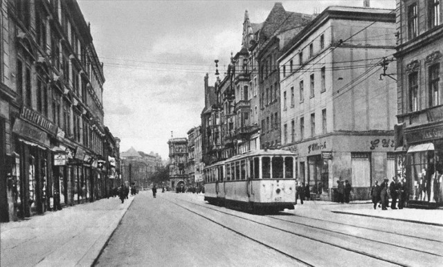 Ulica 3 Maja na archiwalnych zdjęciach. Zobaczcie, jak dawniej wyglądała |  Katowice Nasze Miasto