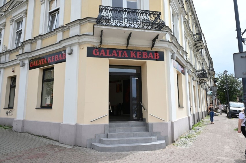 Wielkie otwarcie znanego Galata Kebab w Kielcach. Restauracja zmieniła lokalizację. Zobacz film