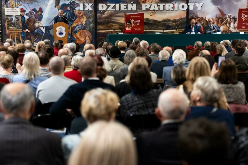 W krakowskie hali Sokoła odbył się IX Dzień Patrioty.