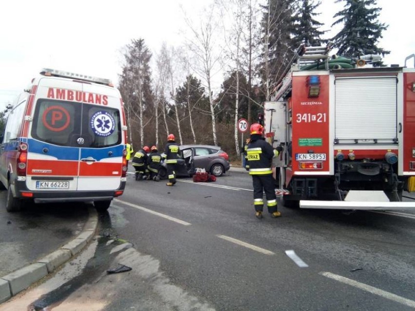 Wypadek w Wielopolu. Jedna osoba trafiła do szpitala [ZDJĘCIA]