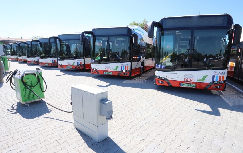 Elektryczne autobusy są już w Radomiu w zajezdni Miejskiego...